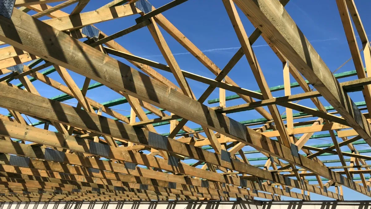 Püspökladány Szeglemezes Tető - Der-Wood